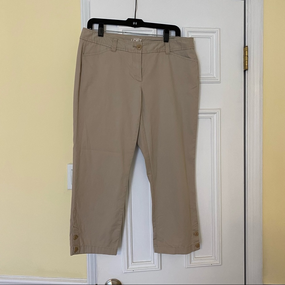 Like New Loft Original Crops Size 8